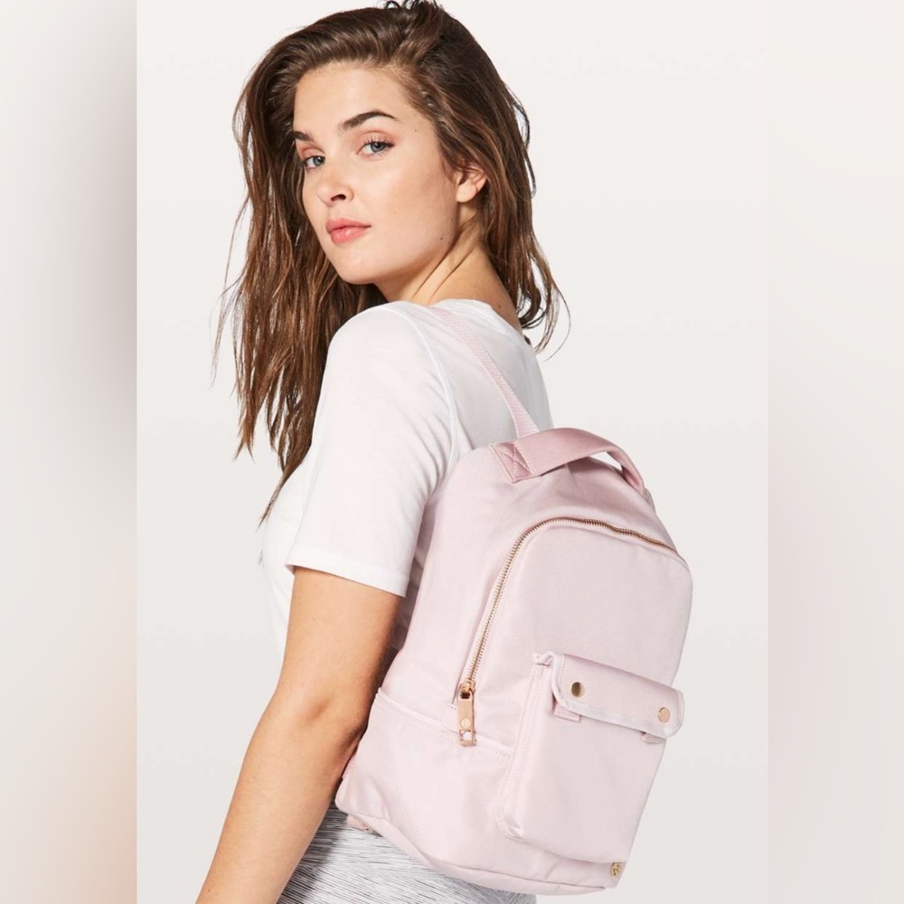 Lululemon City Adventurer Utility Pack Vol 12 L in Misty Pink